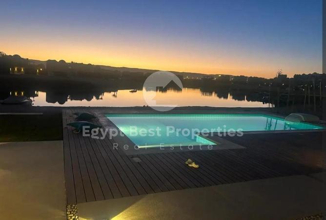 8274546 - Property Image 2