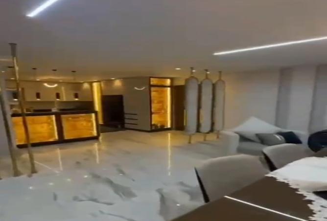 8073674 - Property Image 3