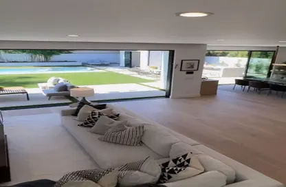 Villa - 6 Bedrooms - 5 Bathrooms for sale in Vye Sodic - New Zayed City - Sheikh Zayed City - Giza