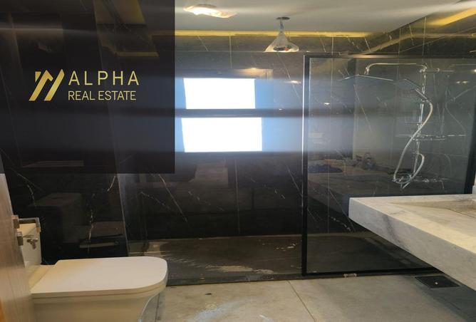 8078737 - Property Image 3