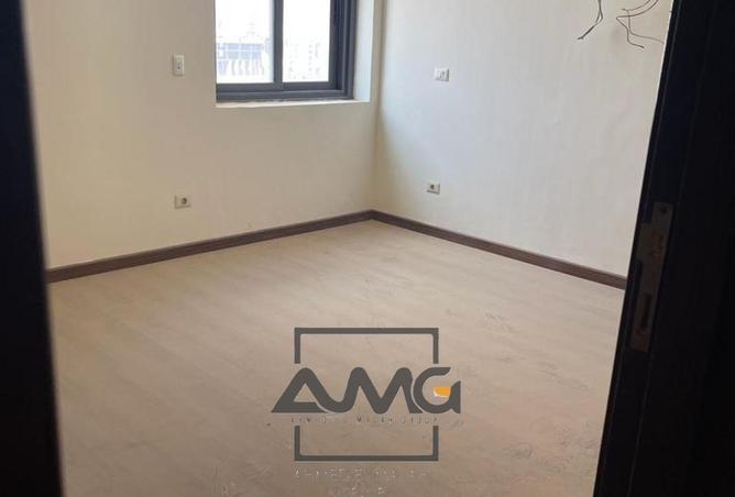 8446777 - Property Image 2