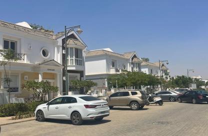 iVilla - 4 Bedrooms - 3 Bathrooms for sale in Mountain View Chill Out Park - Northern Expansions - 6 October City - Giza