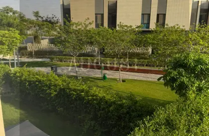 Townhouse - 3 Bedrooms - 3 Bathrooms for sale in Al Burouj Compound - El Shorouk Compounds - Shorouk City - Cairo
