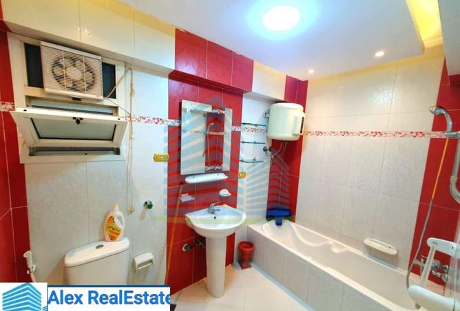 8385724 - Property Image 2