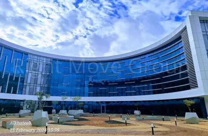 Office Space - Studio - 3 Bathrooms for sale in Smart Village - Cairo Alexandria Desert Road - 6 October City - Giza