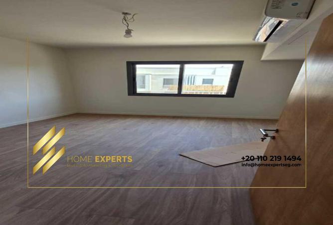 8090553 - Property Image 2