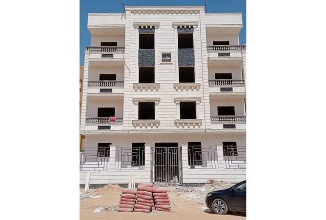 8486800 - Property Image 2