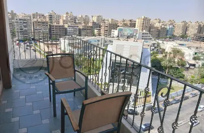 Apartment - 3 Bedrooms - 2 Bathrooms for sale in Omarat Al Saudeya St. - Masaken Al Mohandesin - Nasr City - Cairo