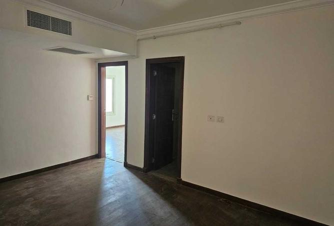 8195170 - Property Image 3