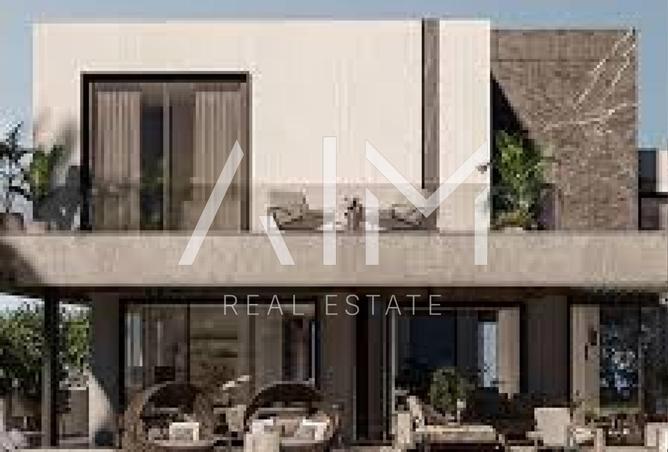 8240528 - Property Image 2