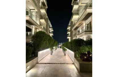 Apartment - 2 Bedrooms - 3 Bathrooms for sale in Mountain View iCity - 5th Settlement Compounds - The 5th Settlement - New Cairo City - Cairo
