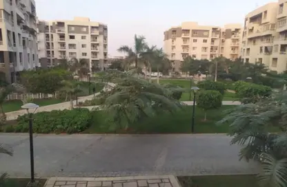 Apartment - 3 Bedrooms - 3 Bathrooms for sale in Madinaty - Cairo