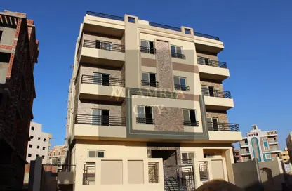 Apartment - 3 Bedrooms - 2 Bathrooms for sale in Al Narges 2 - Al Narges - New Cairo City - Cairo