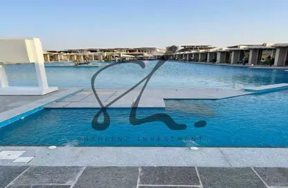 شاليه - 2 غرف نوم - 2 حمامات للبيع في دايركشن وايت - راس الحكمة - الساحل الشمالي