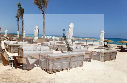 منزل مزدوج - 4 غرف نوم - 5 حمامات للبيع في چون - راس الحكمة - الساحل الشمالي منزل مزدوج - 4 غرف نوم - 5 حمامات للبيع في چون - راس الحكمة - الساحل الشمالي