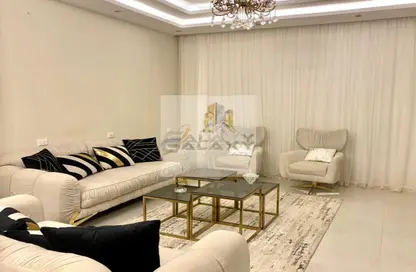 منزل مزدوج - 5 غرف نوم - 4 حمامات للبيع في الكارما 4 - كمبوندات الشيخ زايد - الشيخ زايد - الجيزة