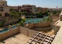 Villa - 5 bedrooms - 4 bathrooms for للبيع in Étoile De Ville - 5th Settlement Compounds - The 5th Settlement - New Cairo City - Cairo