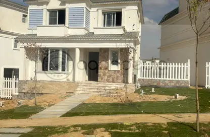 Villa - 4 Bedrooms - 4 Bathrooms for sale in Mountain View 3 - 5th Settlement Compounds - The 5th Settlement - New Cairo City - Cairo