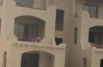 Chalet - 3 Bedrooms - 2 Bathrooms for sale in Lasirena Palm Beach - Al Ain Al Sokhna - Suez
