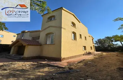 Villa - 4 Bedrooms - 3 Bathrooms for sale in Madinaty - Cairo