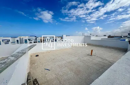 Chalet - 2 Bedrooms - 2 Bathrooms for sale in Mountain View - Ras Al Hekma - North Coast