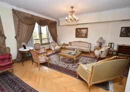 Apartment - 3 bedrooms - 3 bathrooms for للبيع in El Gezirah St. - Zamalek - Cairo