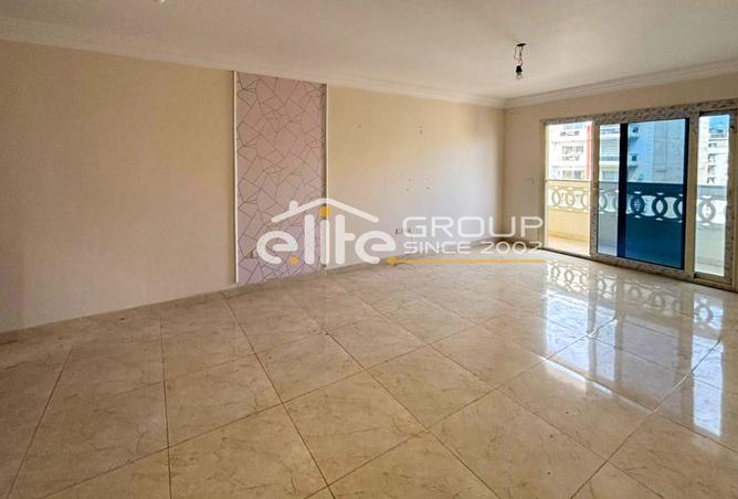 8247052 - صورة العقار 3