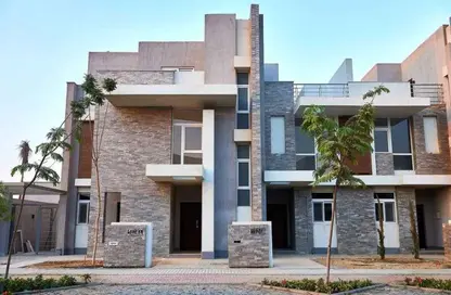 Villa - 5 Bedrooms - 4 Bathrooms for sale in Al Maqsad - New Capital Compounds - New Capital City - Cairo