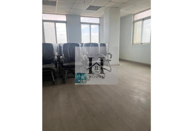 8128880 - Property Image 2