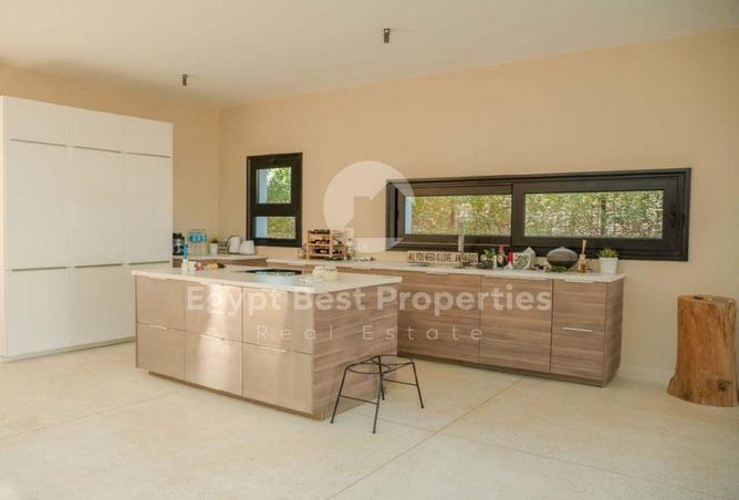 8071150 - Property Image 2