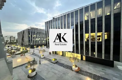 Office Space - Studio - 1 Bathroom for rent in Eastown - 5th Settlement Compounds - The 5th Settlement - New Cairo City - Cairo