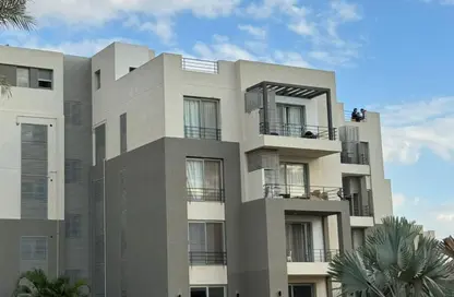 Apartment - 4 Bedrooms - 3 Bathrooms for sale in Palm Hills New Cairo - 5th Settlement Compounds - The 5th Settlement - New Cairo City - Cairo