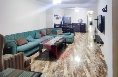 Apartment - 2 Bedrooms - 1 Bathroom for sale in Al Geish Road - Camp Chezar - Hay Wasat - Alexandria