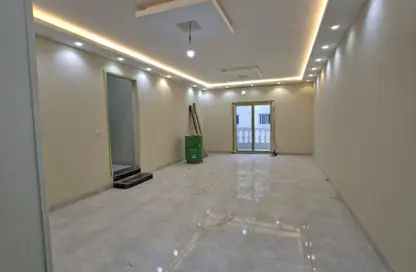 شقة - 3 غرف نوم - 2 حمامات للايجار في اللوتس الجنوبي - حى اللوتس - مدينة القاهرة الجديدة - القاهرة