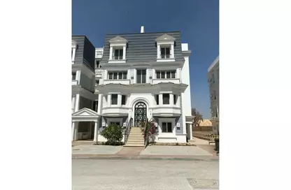 Villa - 4 Bedrooms - 5 Bathrooms for sale in Mountain View October Park - 6th District - 6 October City - Giza