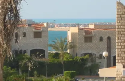 Chalet - 2 Bedrooms - 2 Bathrooms for rent in Marina 4 - Marina - Al Alamein - North Coast