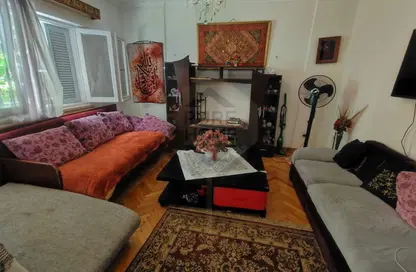 Apartment - 2 Bedrooms - 2 Bathrooms for sale in Damietta St. - Bolkly - Hay Sharq - Alexandria