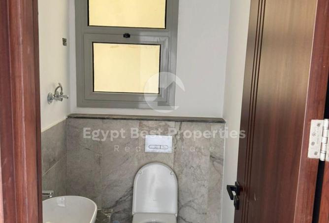 8391691 - Property Image 3