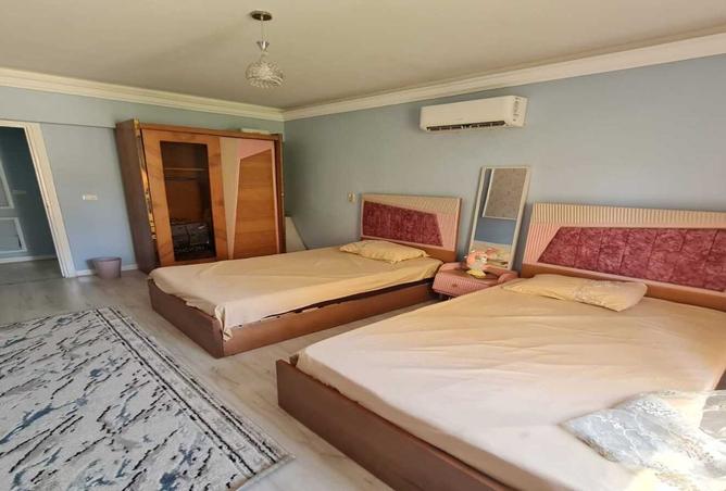 8002057 - Property Image 3