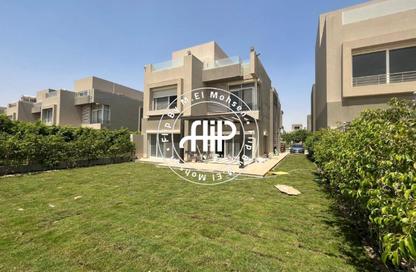 Villa - 4 Bedrooms - 5 Bathrooms for sale in Palm Hills WoodVille - Al Wahat Road - 6 October City - Giza