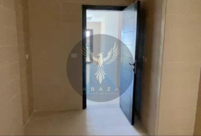 8175942 - Property Image 3