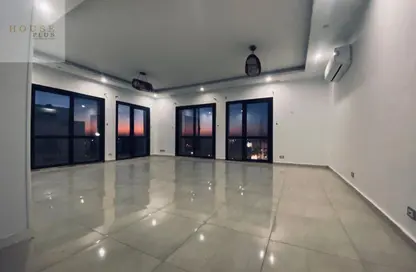 Apartment - 3 Bedrooms - 3 Bathrooms for rent in The Courtyards - Sheikh Zayed Compounds - Sheikh Zayed City - Giza
