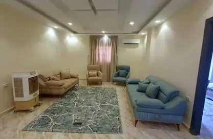 Apartment - 3 Bedrooms - 1 Bathroom for rent in Al Yasmin St. - 2nd District - 6 October City - Giza