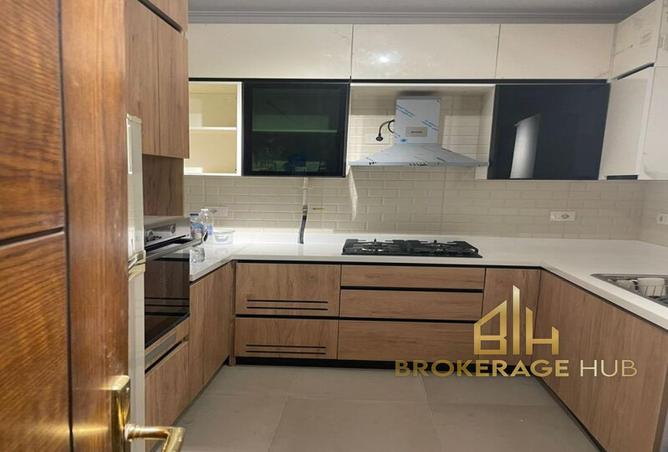 8250424 - صورة العقار 2