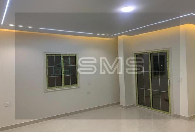 8055421 - Property Image 2