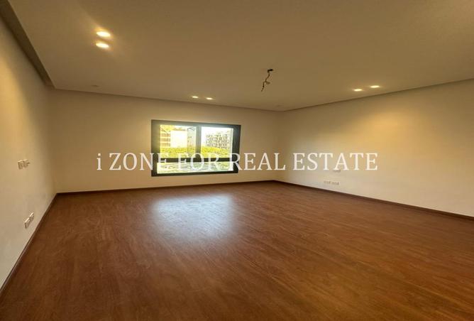 8318375 - Property Image 2