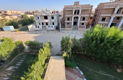 Apartment - 3 Bedrooms - 2 Bathrooms for sale in 2nd Neighborhood - 3rd District East - Shorouk City - Cairo