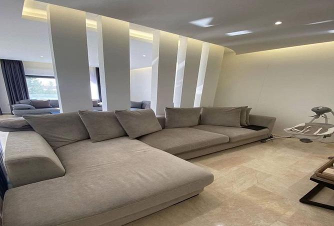 8562032 - Property Image 2