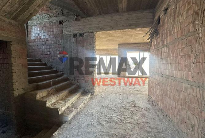 8263951 - Property Image 2