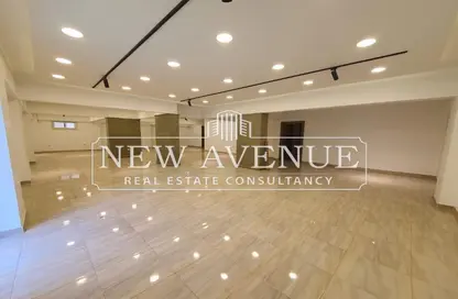 Retail - Studio - 3 Bathrooms for rent in 6th of October University Library St - 2nd District - 6 October City - Giza